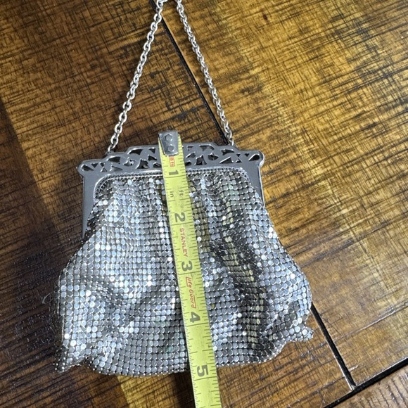 Vintage Whiting & Davis Silver Metal Mesh Chainmail Mini Purse 2897 Made In USA - Picture 9 of 9